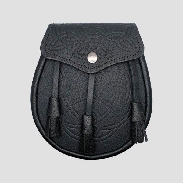 CELTIC SWIRL EMBOSSED BLACK LEATHER SPORRAN